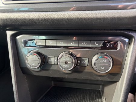 2016 Volkswagen Tiguan - photo 14