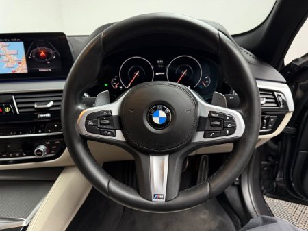 2018 BMW 5-Series - photo 16
