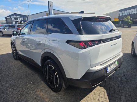 2026 Peugeot 5008 - photo 3