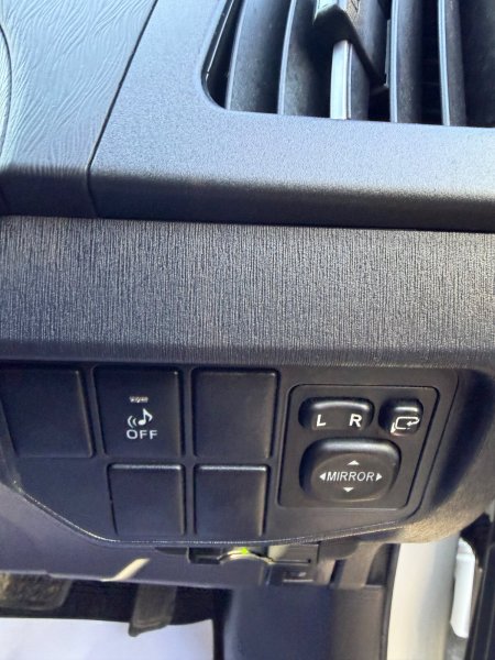 2014 Toyota Prius - photo 14