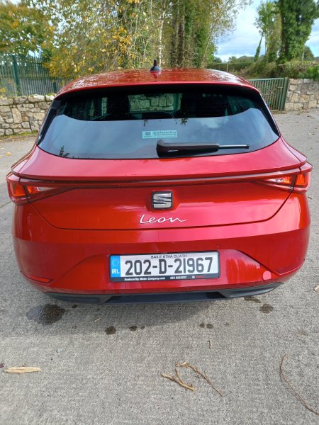 2020 SEAT Leon - photo 2