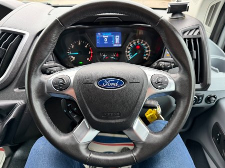 2018 Ford Transit - photo 32