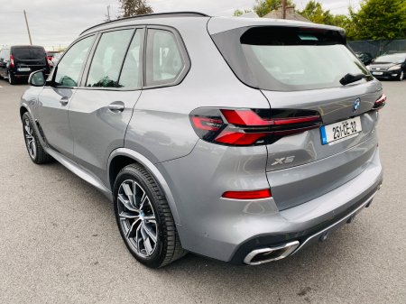 2025 BMW X5 - photo 8