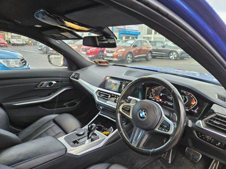 2022 BMW 3-Series - photo 7