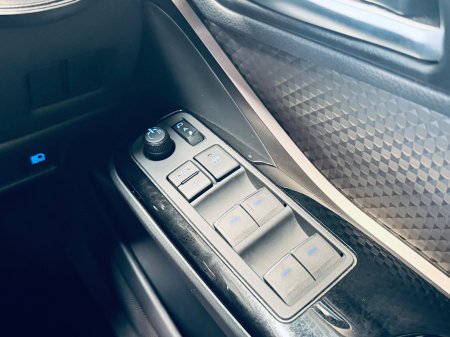 2020 Toyota C-HR - photo 19