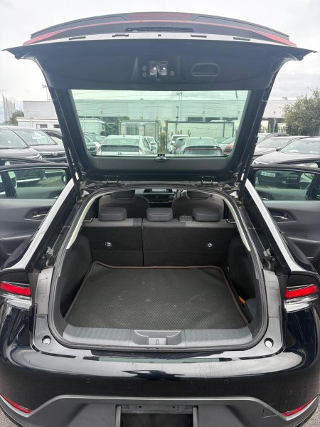 2024 Toyota Prius - photo 12