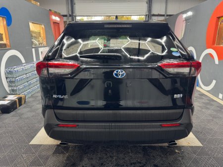 2021 Toyota RAV4 - photo 4