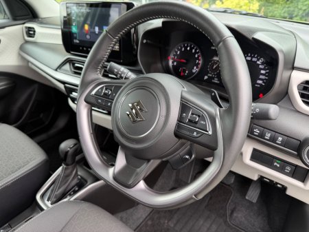 2024 Suzuki Swift - photo 17