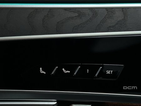 2023 Audi A8 - photo 25