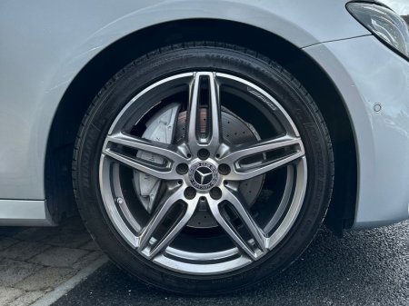 2017 Mercedes-Benz E-Class - photo 8