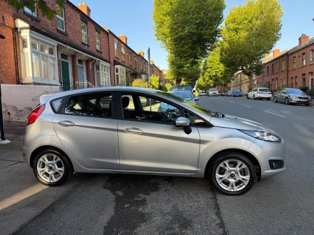 2017 Ford Fiesta - photo 4