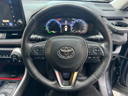 2024 Toyota RAV4 - photo 10
