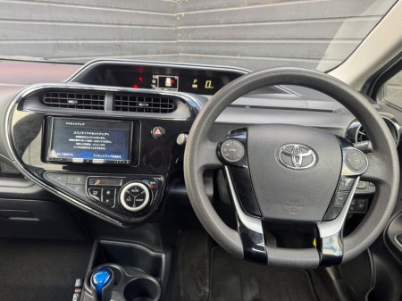 2021 Toyota Aqua - photo 10
