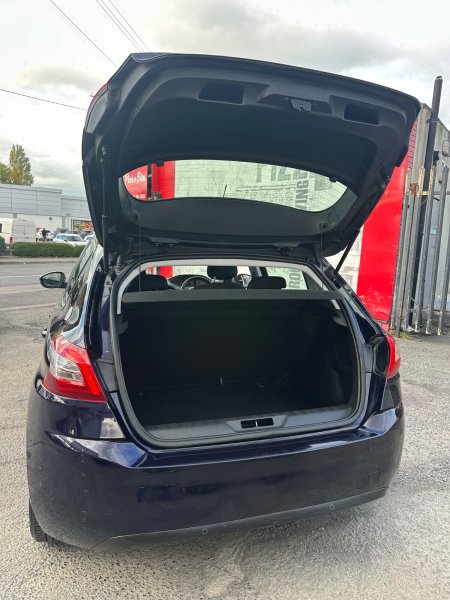 2016 Peugeot 308 - photo 18