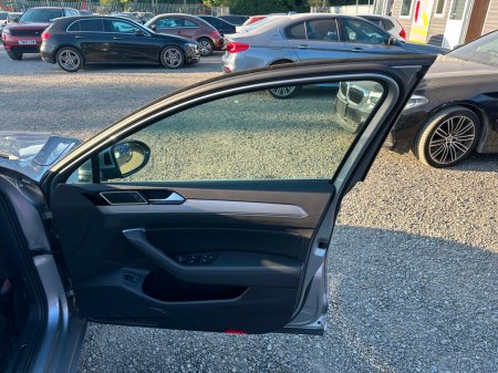 2018 Volkswagen Passat - photo 10