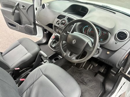 2020 Renault Kangoo - photo 2