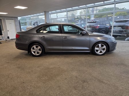 2011 Volkswagen Jetta - photo 3