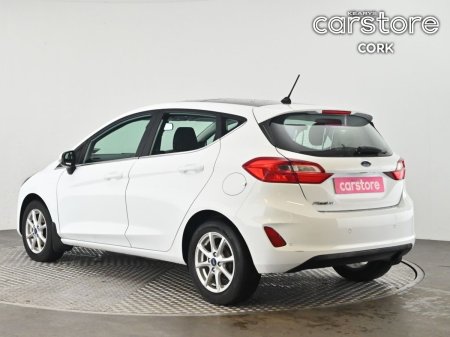 2018 Ford Fiesta - photo 3