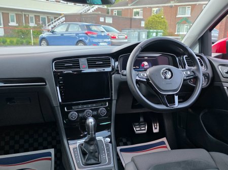 2019 Volkswagen Golf - photo 24