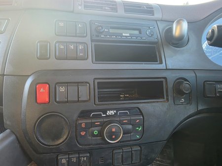 2020 DAF CF320 - photo 29