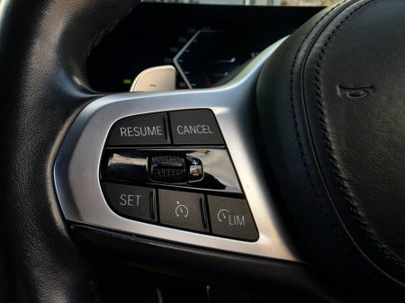 2023 BMW 3-Series - photo 21