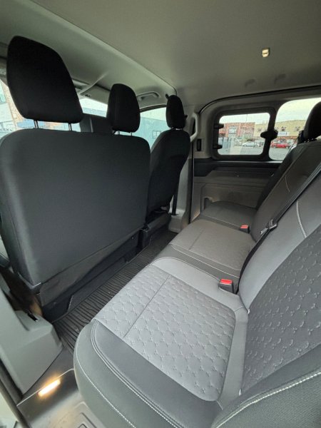 2025 Ford Transit Custom - photo 37