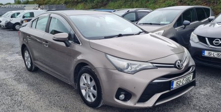 2015 Toyota Avensis 1.6 D-4D Aura Saloon
