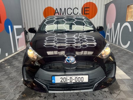 2020 Toyota Yaris - photo 2