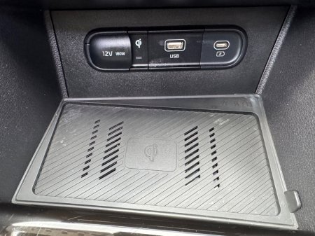 2025 Kia Sportage - photo 30