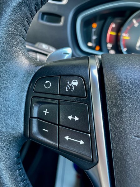 2016 Volvo V40 - photo 27