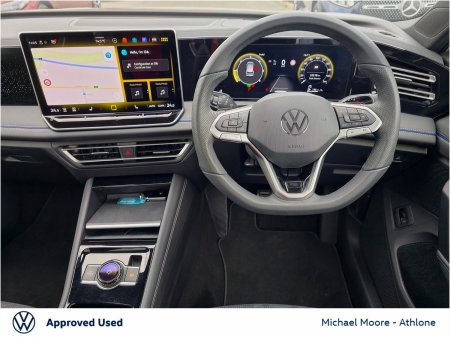 2025 Volkswagen Tiguan - photo 12