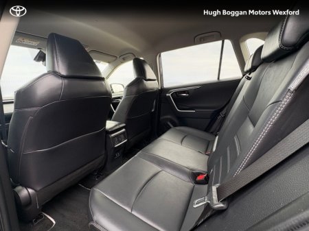 2022 Toyota RAV4 - photo 8