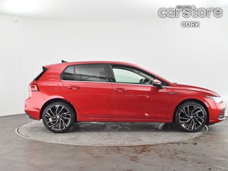 2021 Volkswagen Golf - photo 2