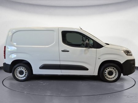 2023 Fiat Doblo - photo 4