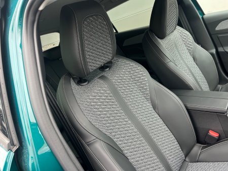 2026 Peugeot 308 - photo 8