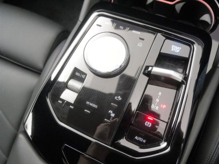 2024 BMW i5 - photo 10