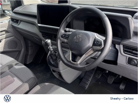 2026 Volkswagen Transporter - photo 2