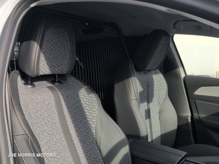 2026 Peugeot 308 - photo 26