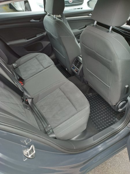 2022 Volkswagen Golf - photo 15
