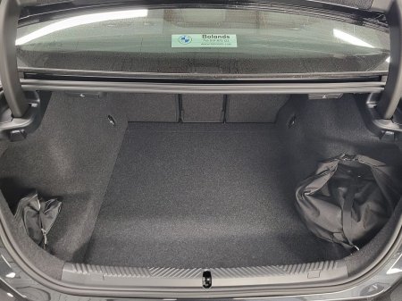 2026 BMW 5-Series - photo 13