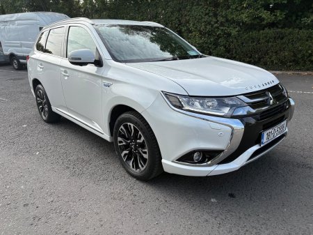 2018 Mitsubishi Outlander - photo 3