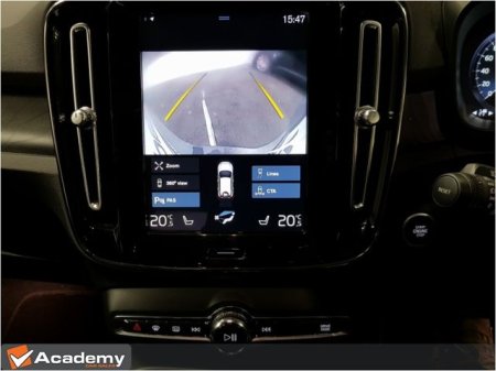 2023 Volvo XC40 - photo 17