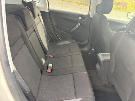 2018 Peugeot 2008 - photo 10
