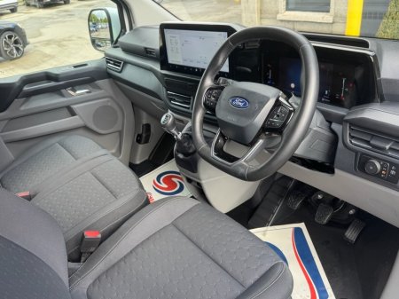 2024 Ford Transit Custom - photo 9