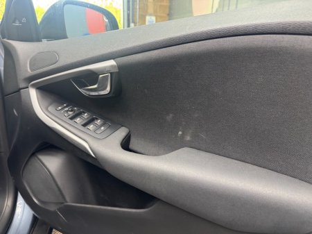 2016 Volvo V40 - photo 12