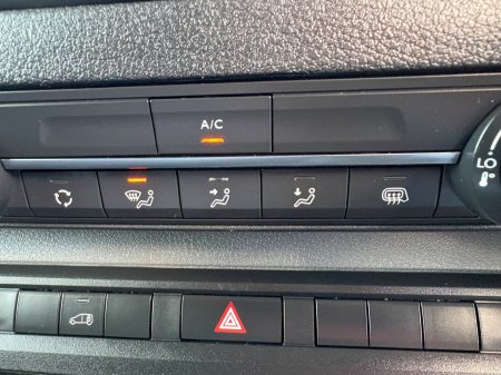 2022 Vauxhall Vivaro - photo 15