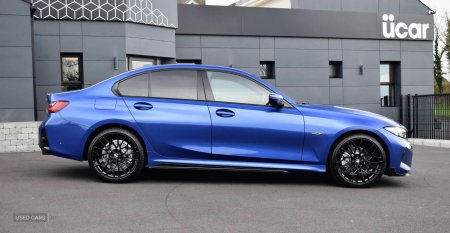 2023 BMW 3-Series - photo 4