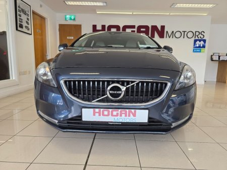 2017 Volvo V40 - photo 2