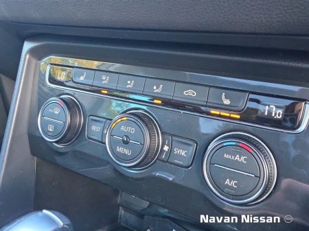 2020 Volkswagen Tiguan - photo 25
