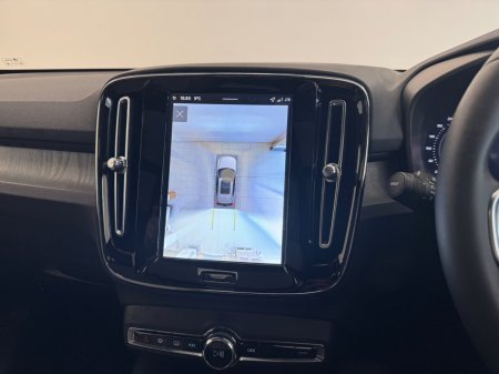 2026 Volvo EX40 - photo 17